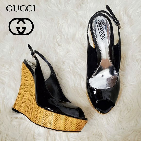 Gucci Shoes - Gucci Black Patent 'Starfish' Raffia Wedges NWT